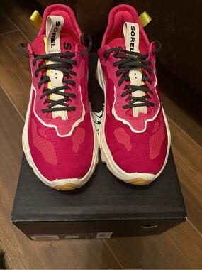 Sorel Hot Pink Athletic Sneakers with Yellow Pull Tab